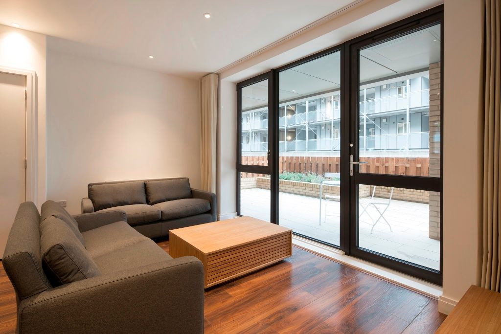 Property photo 3 of 13