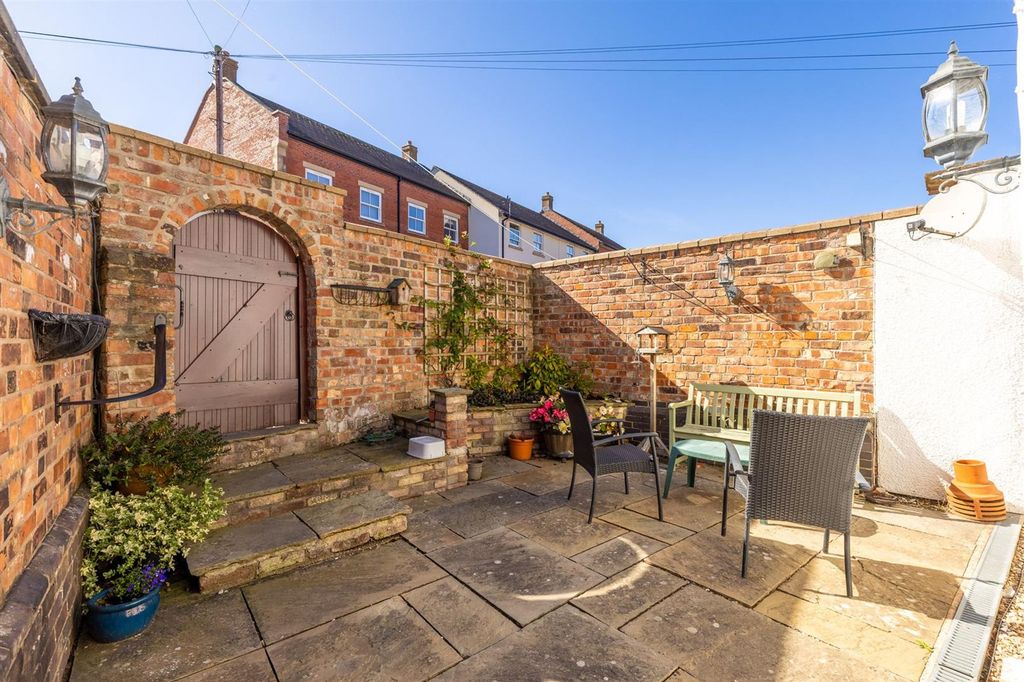 Property photo 2 of 20 Shoemaker'shouse-5.Jpg