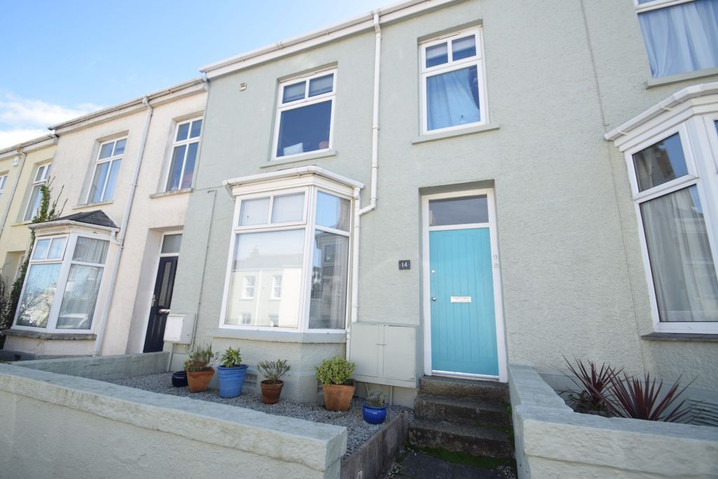 Property photo 1 of 10