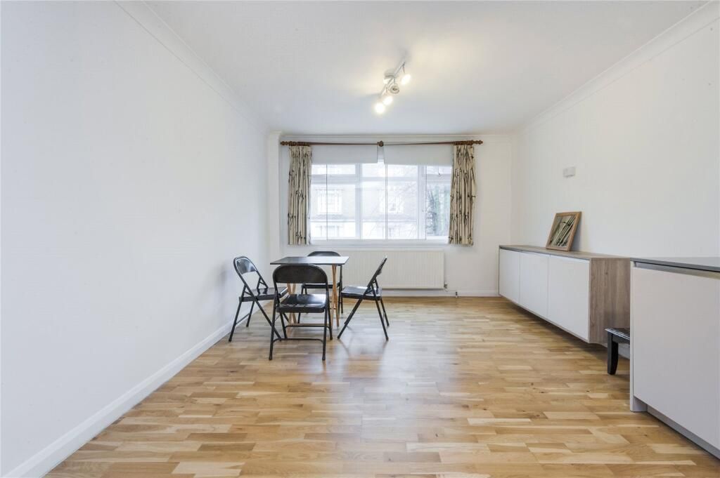 Property photo 1 of 12 3Â Bedroom Flat For Rent