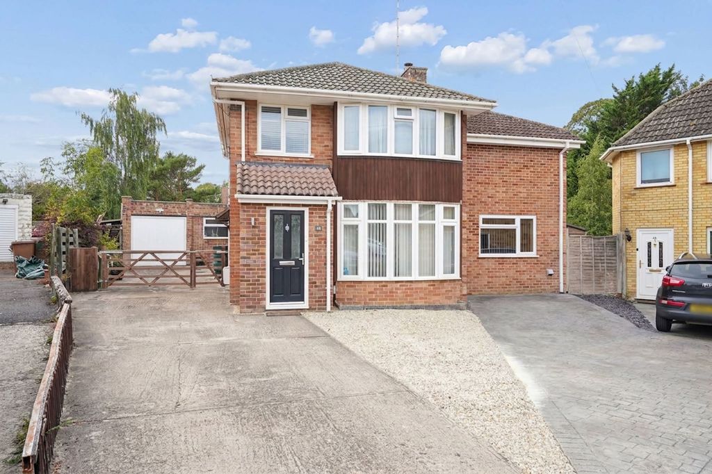 Property photo 1 of 24