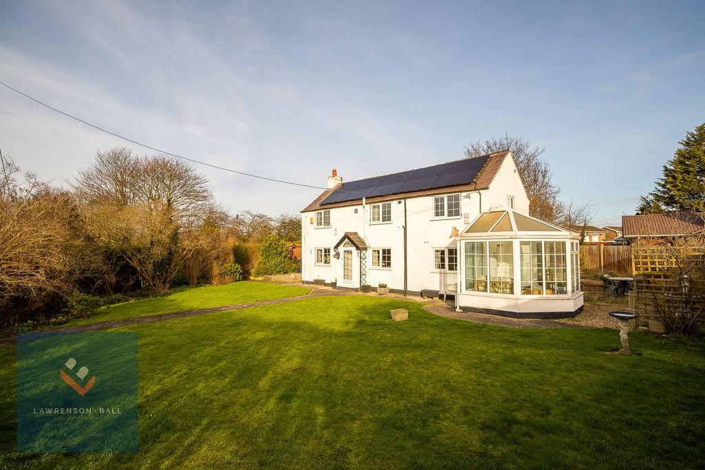 Property photo 1 of 21 The Property