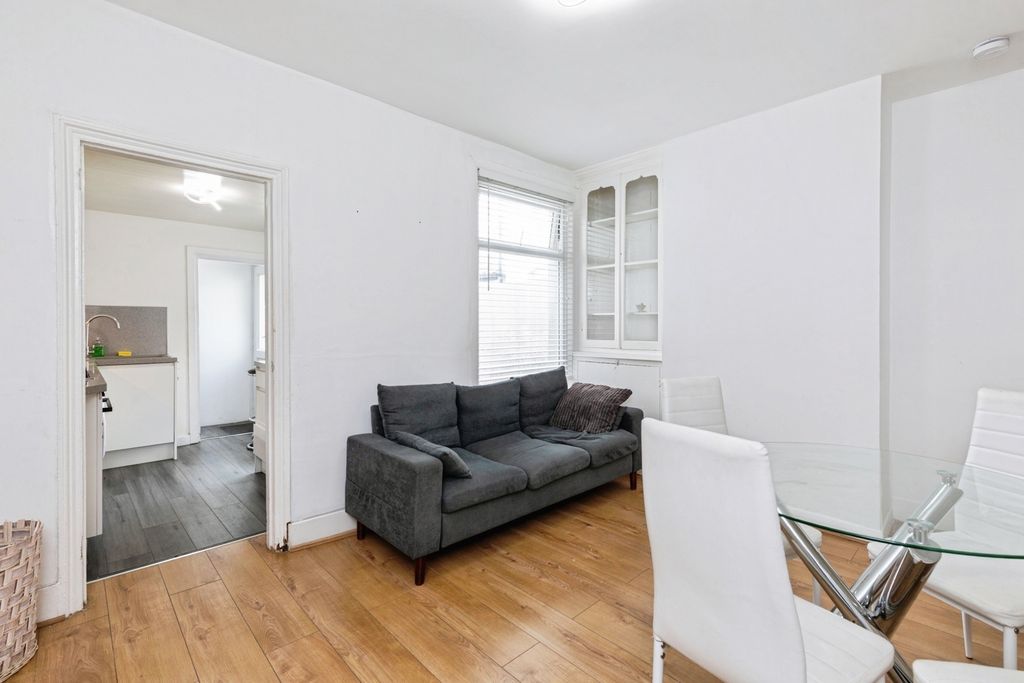 Property photo 2 of 14 Pbox-Img.Jpg