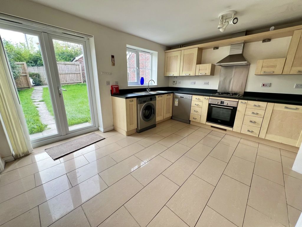 Property photo 2 of 17 Img_5494