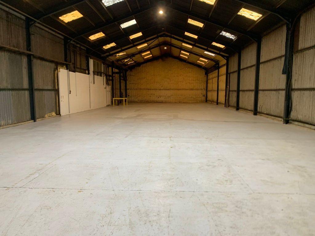 Property photo 3 of 8 Photo 8