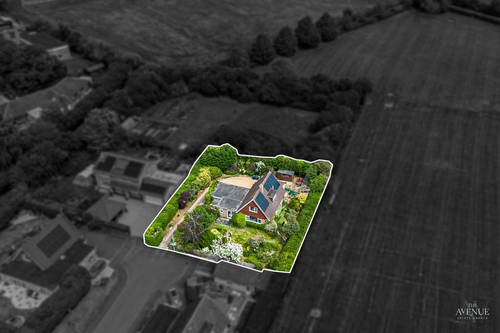 Property photo 2 of 32 5207814
