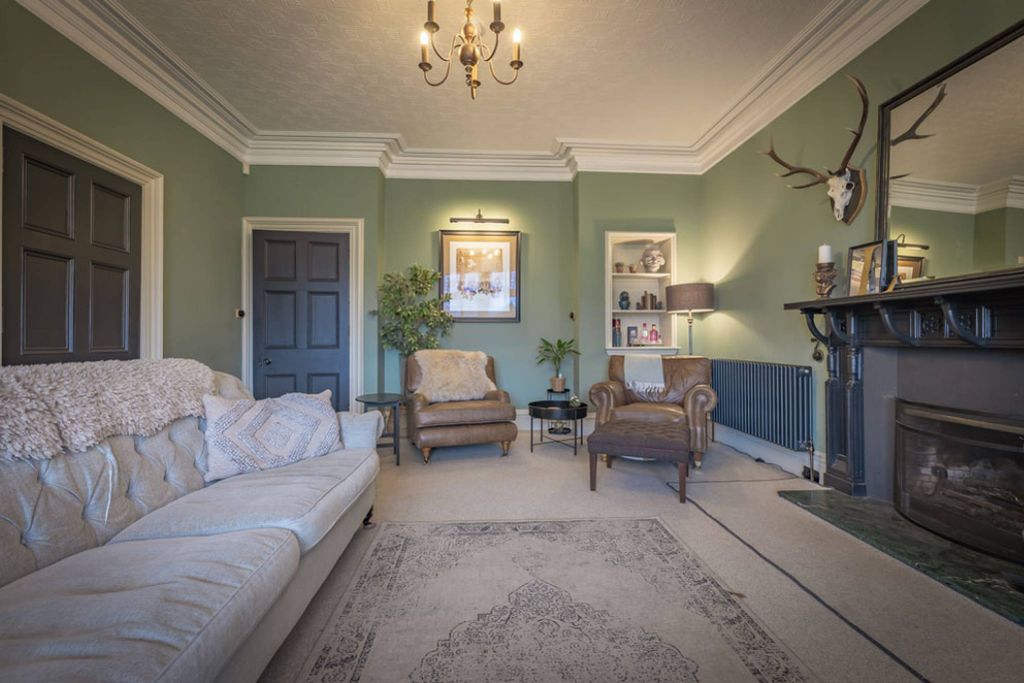 Property photo 3 of 30