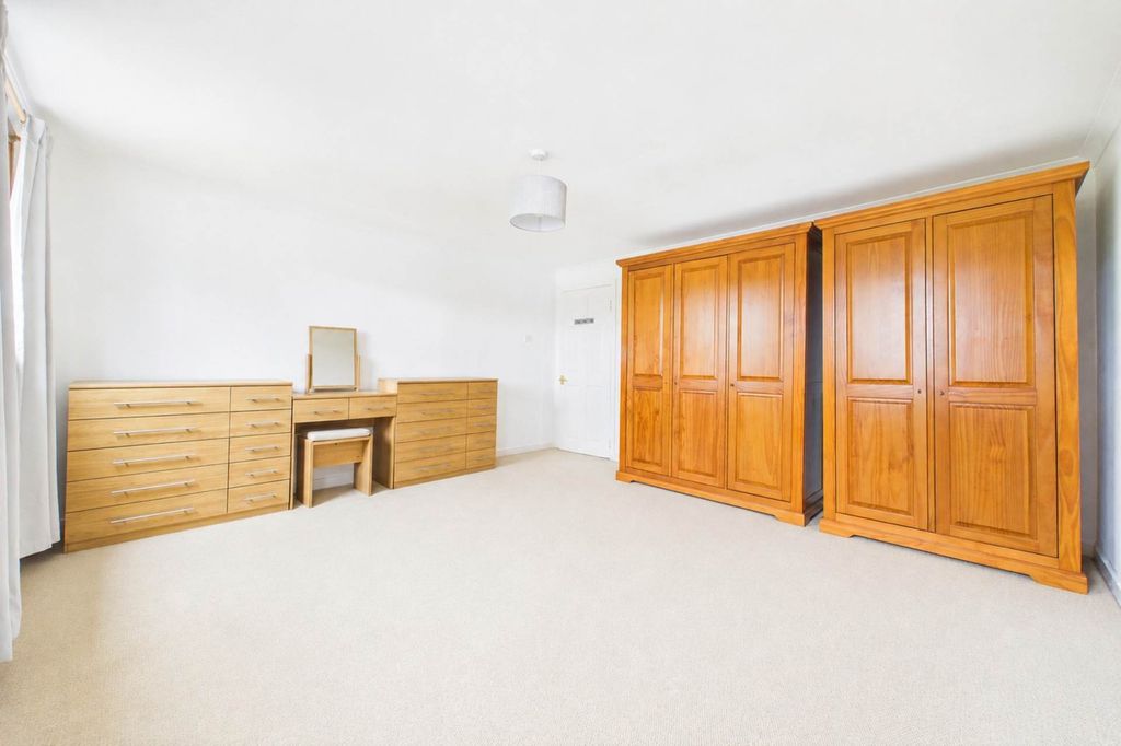 Additional image 5 of 2 bed flat for saleDalvait Road, Balloch G83