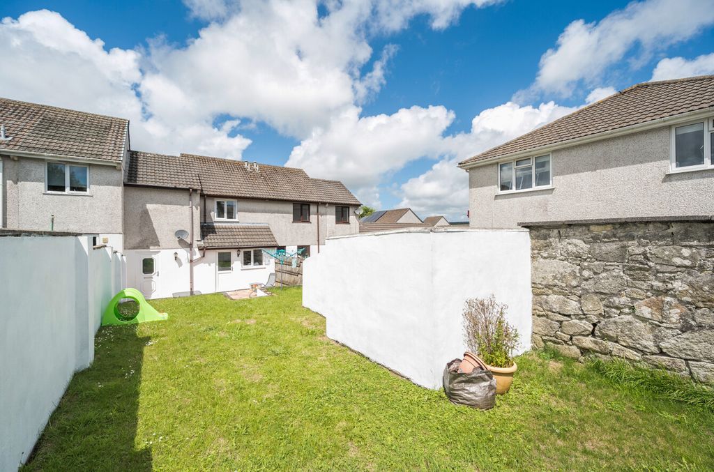 Property photo 2 of 17 1470521-2-6A26Bed...