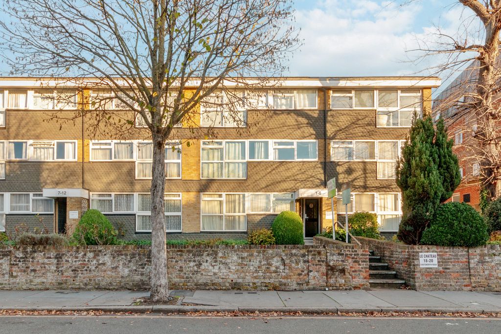 Property photo 1 of 10