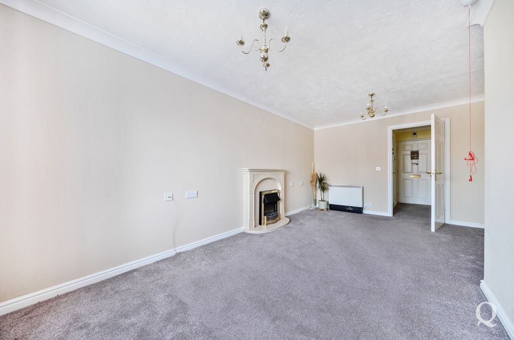 Property photo 1 of 15 8F14Ea9A-29E6-417...