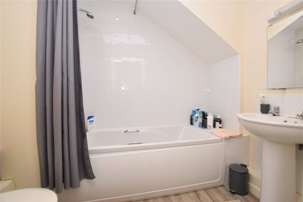 Property photo 3 of 10 Picture No. 05