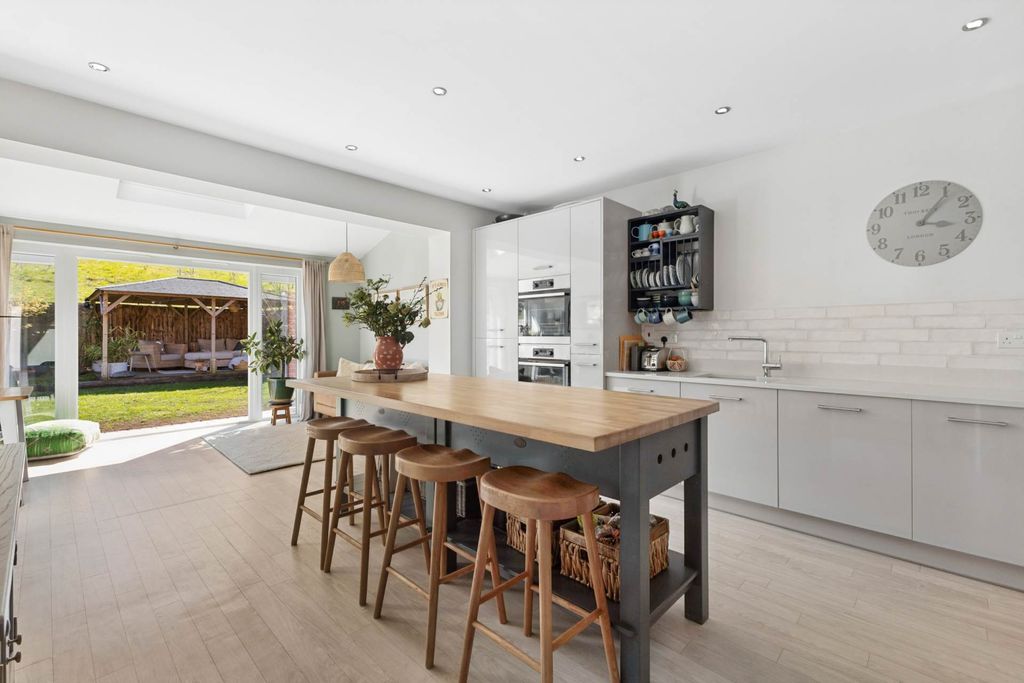 Additional image 5 of 4 bed detached house for saleWilliam Merriman Road, Marlborough SN8