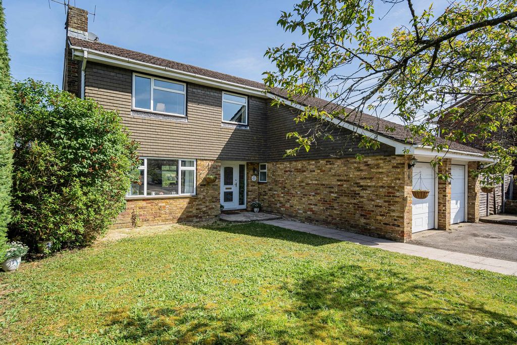 Property photo 1 of 16 32_82861.Jpg