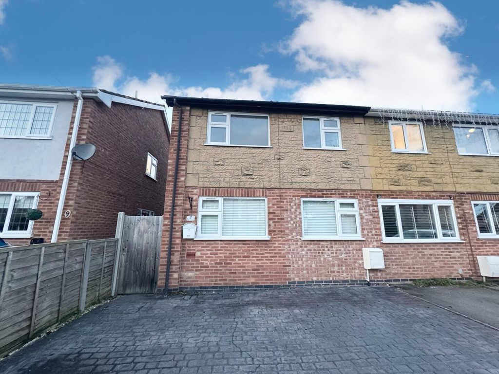 Property photo 1 of 11 Exterior