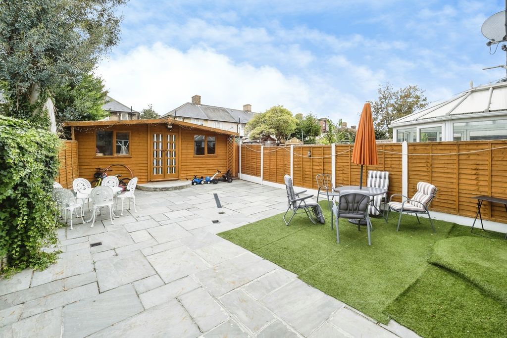 Property photo 3 of 17 Pbox-Img.Jpg