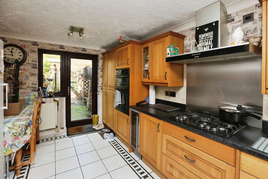 Property photo 2 of 14 Pbox-Img.Jpg