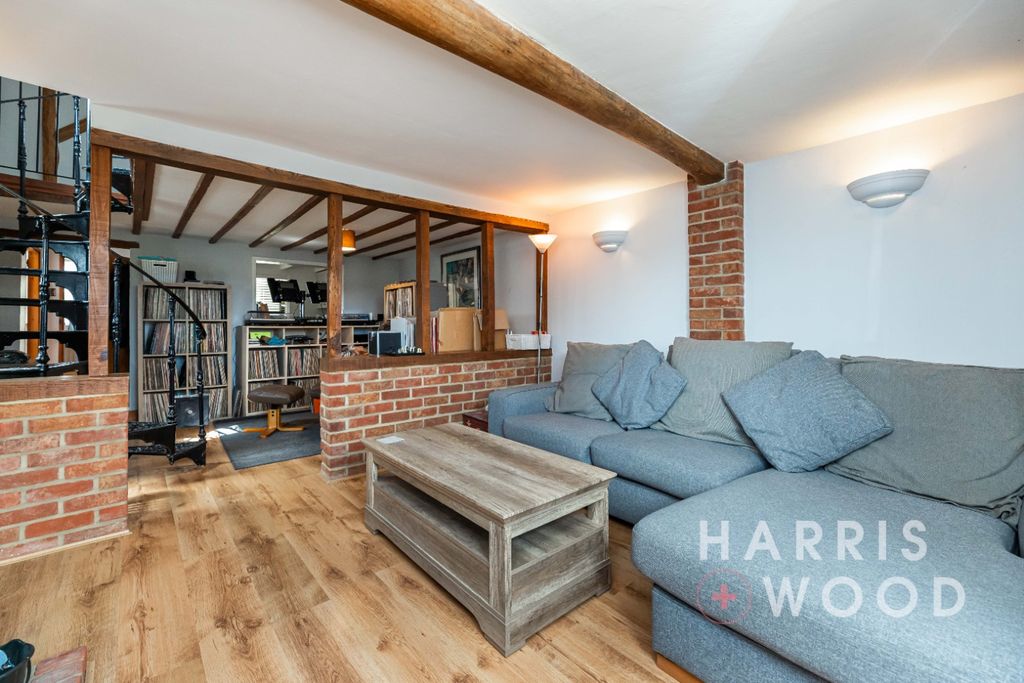 Property photo 3 of 35 4259753
