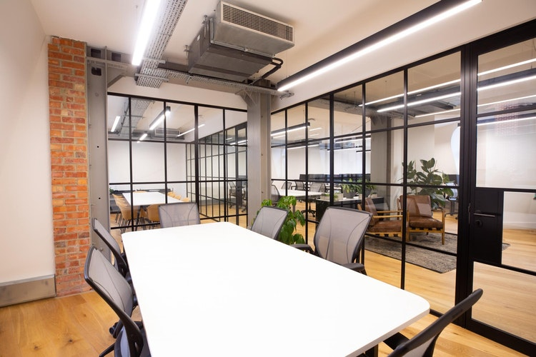 Property photo 1 of 6