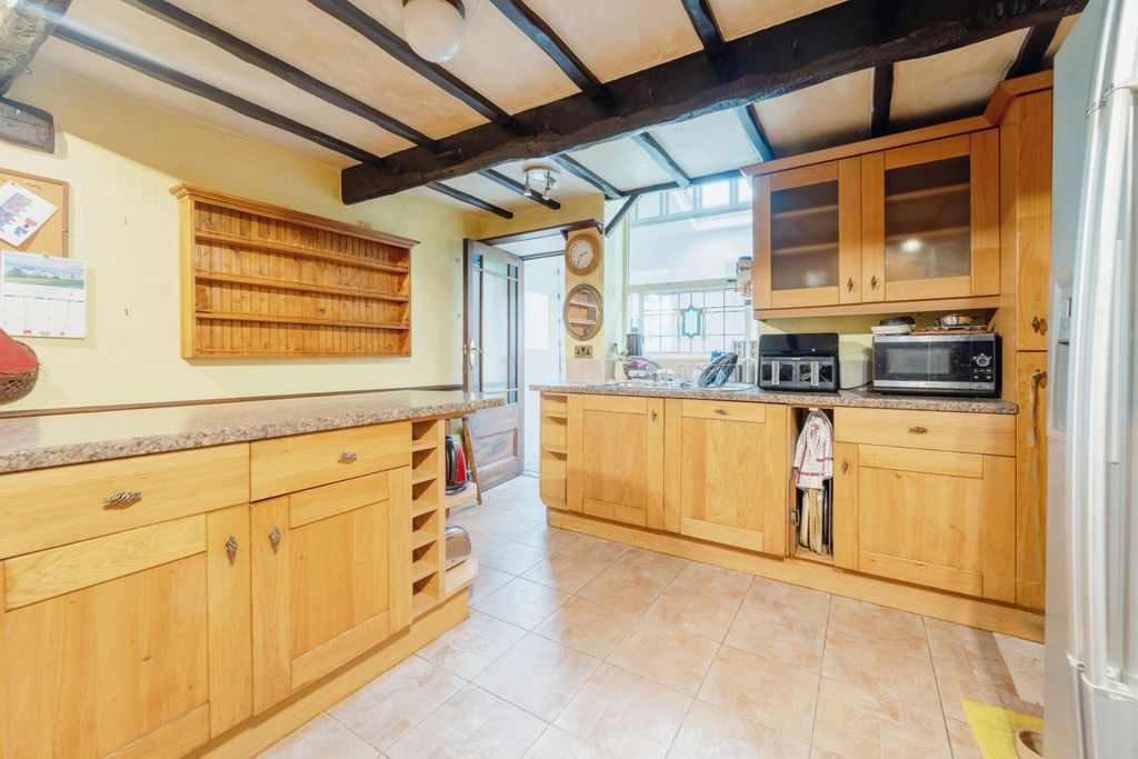 Property photo 2 of 17 Photography