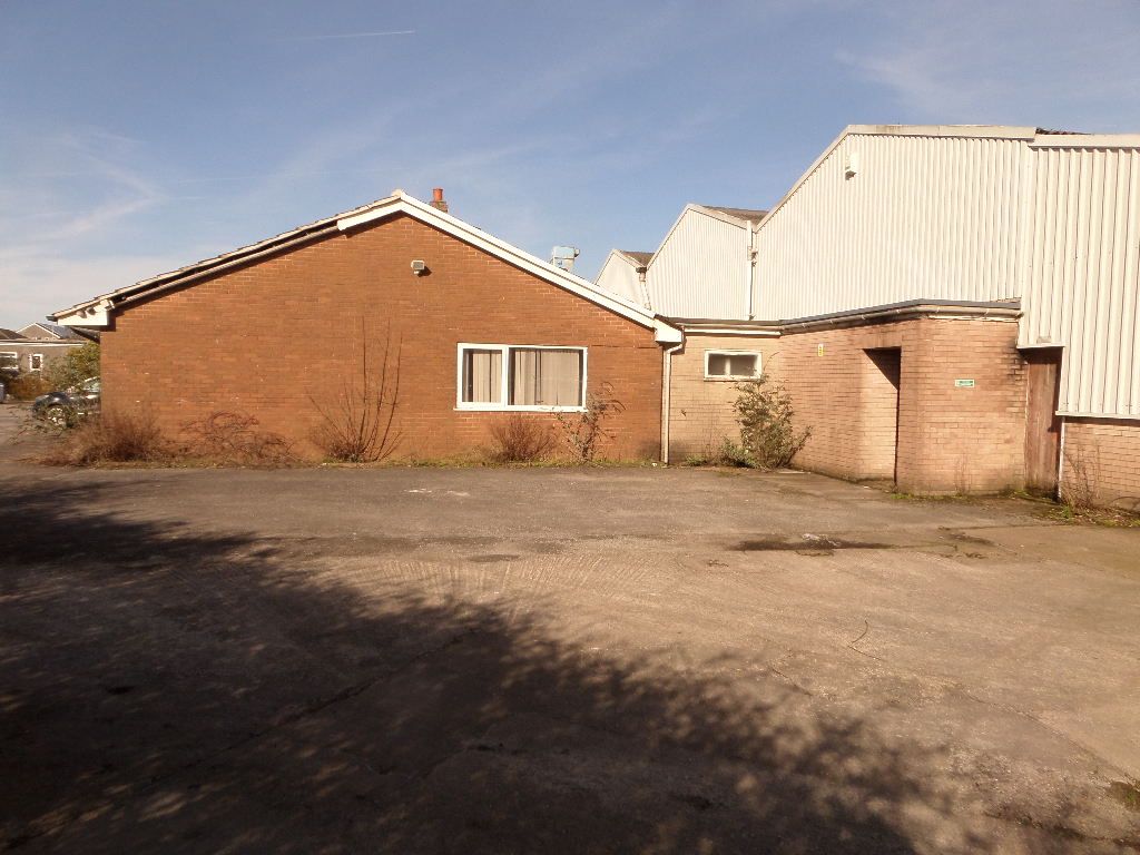 Property photo 3 of 9