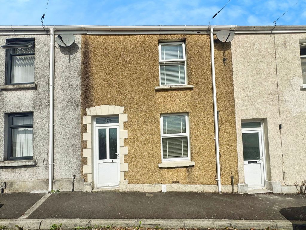 Property photo 1 of 20