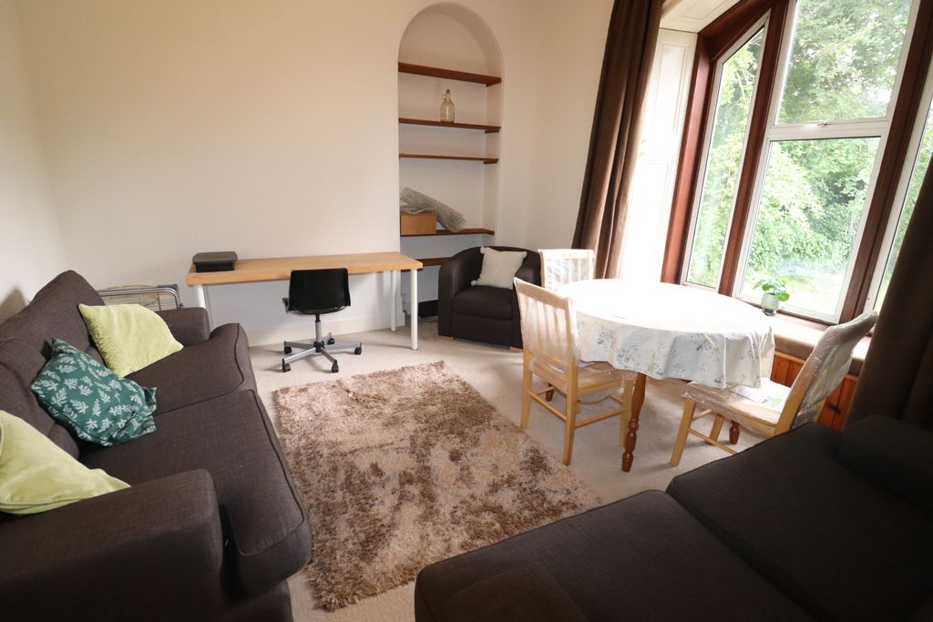 Property photo 2 of 9 Photo 2