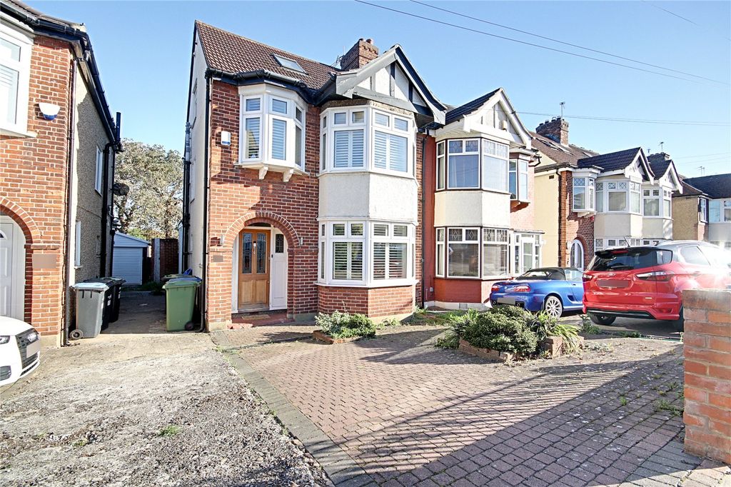 Property photo 1 of 29 Picture No. 02