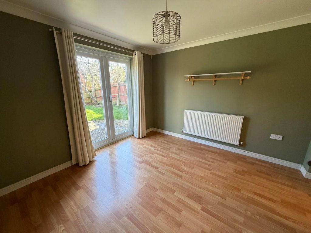 Property photo 3 of 12 F8270Cf9-444d-48E5-949B-9Bfe589034Ea.Jpeg