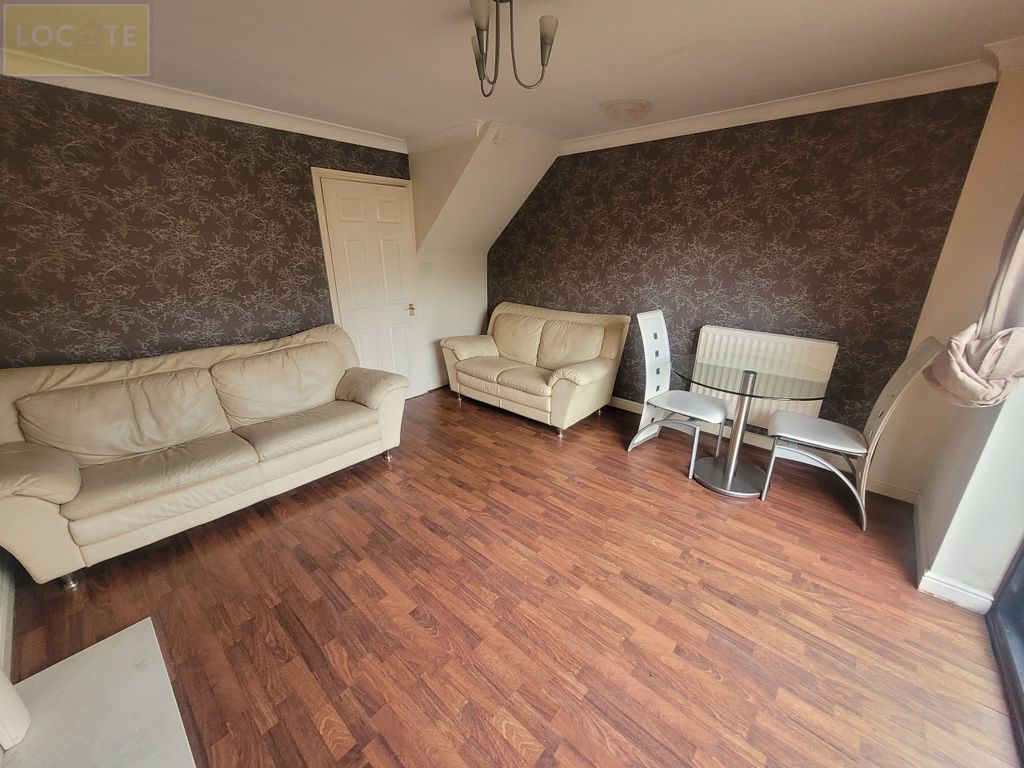 Property photo 3 of 11 20230308_092650