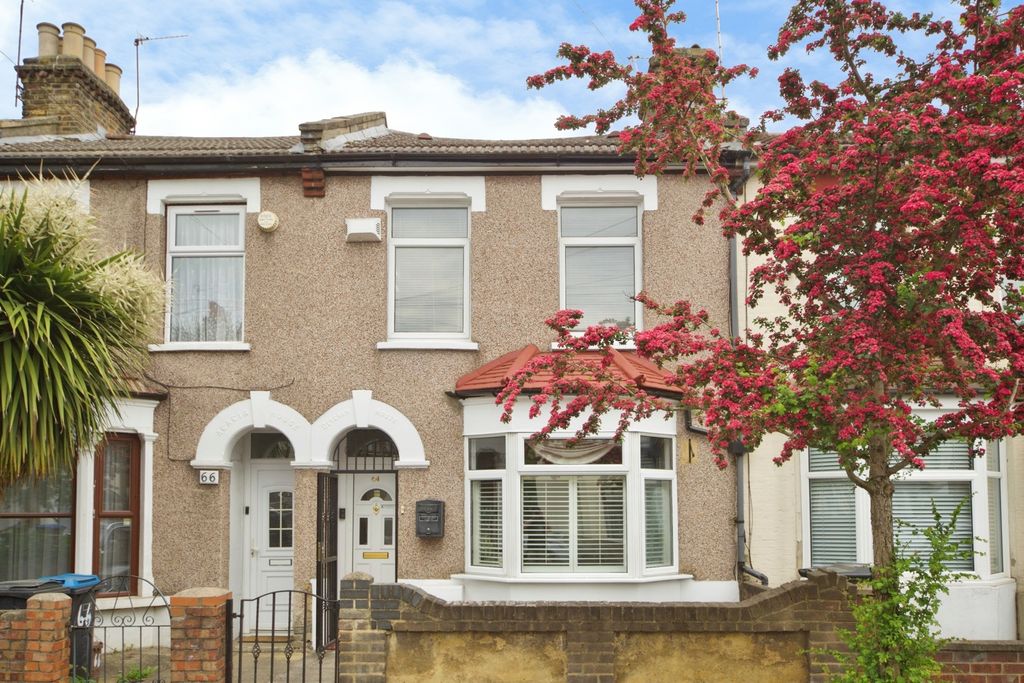 Property photo 1 of 25 Pbox-Img.Jpg