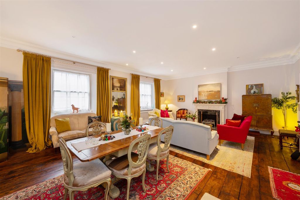 Property photo 3 of 16 Flat 4, 54 Eaton Place Hi-4.Jpg