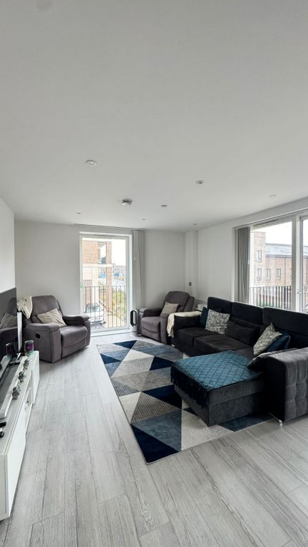 Property photo 2 of 4