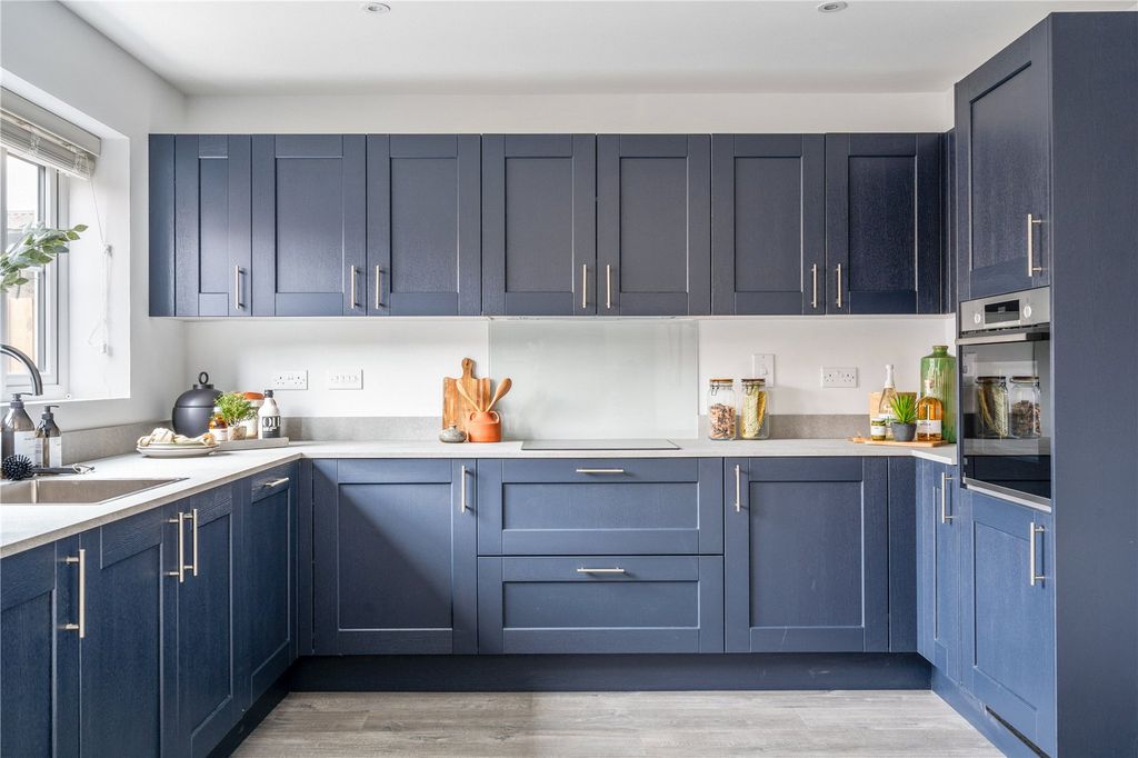 Property photo 3 of 9 Picture No. 10