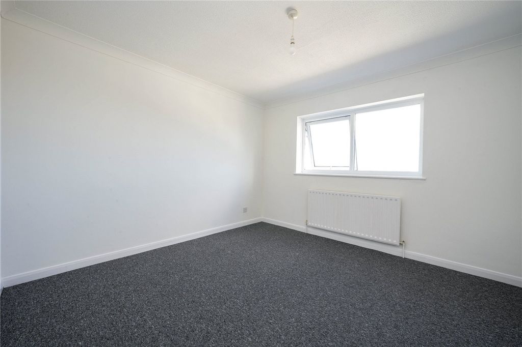 Property photo 2 of 7 Picture No. 01