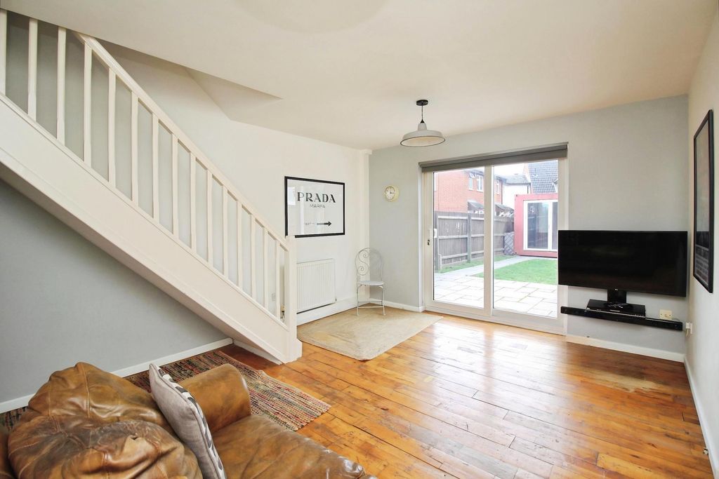Property photo 3 of 14