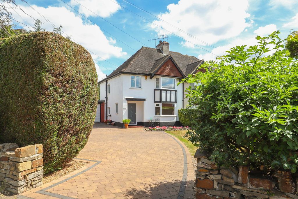 Property photo 1 of 29