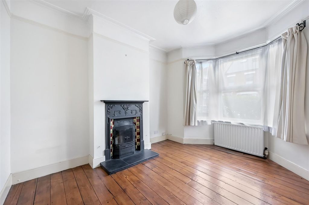Property photo 3 of 15