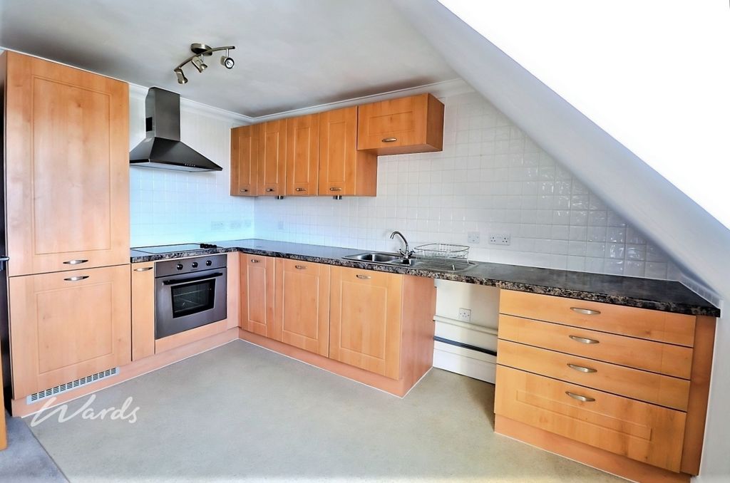 Property photo 2 of 11 Kitchen