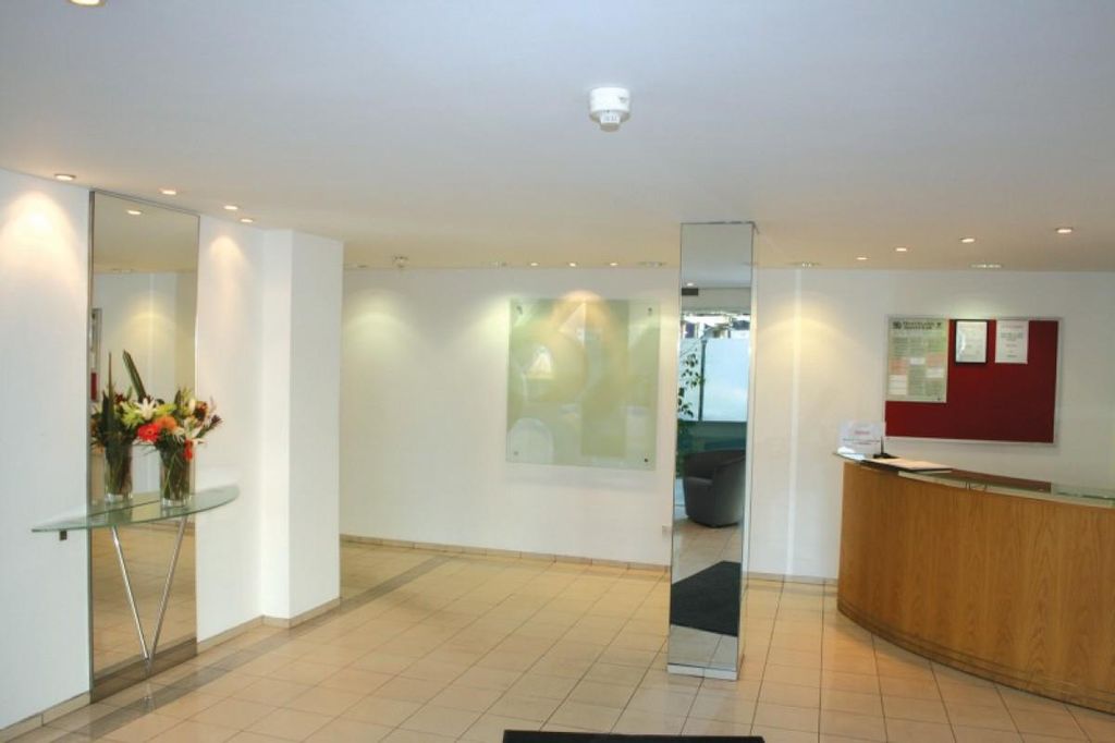 Property photo 2 of 5