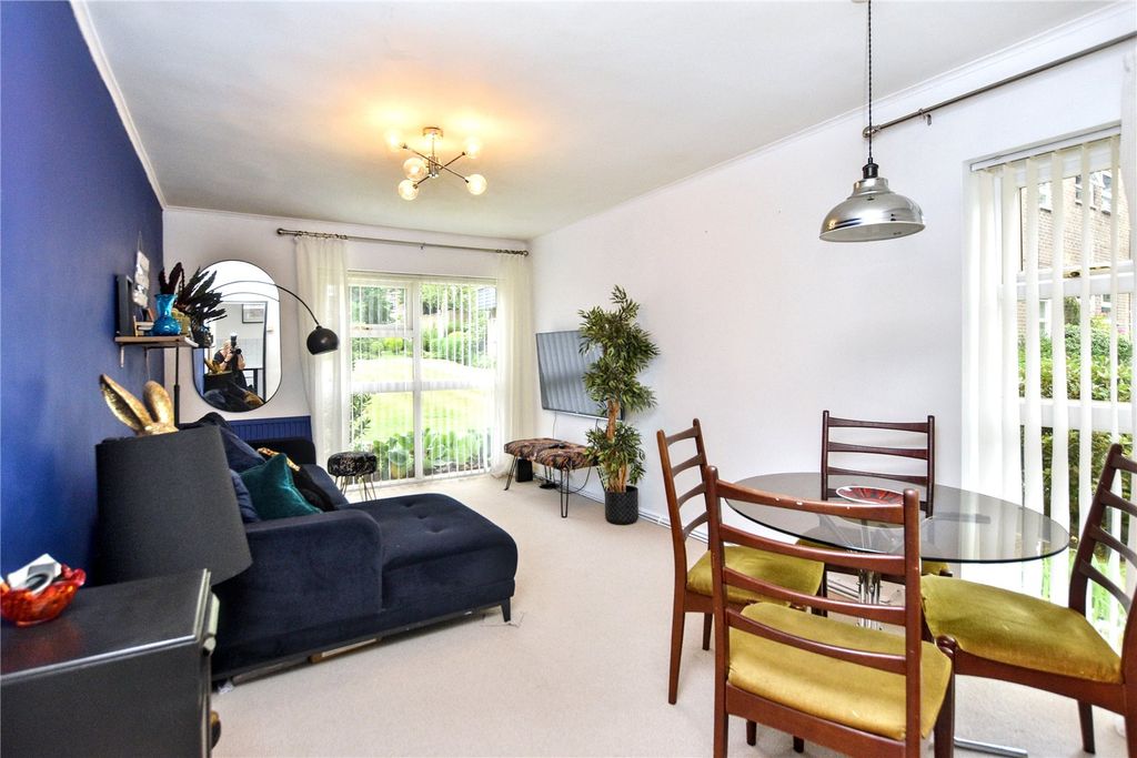 Property photo 2 of 16 Picture No. 09