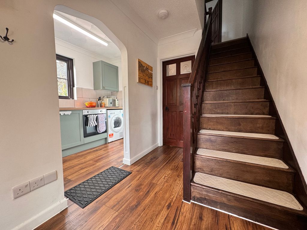 Property photo 2 of 13 Hallway