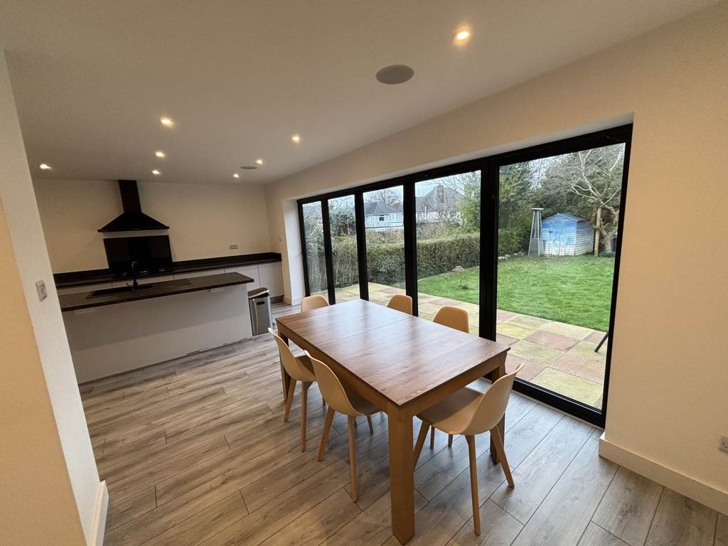 Property photo 3 of 14 Kitchen Diner