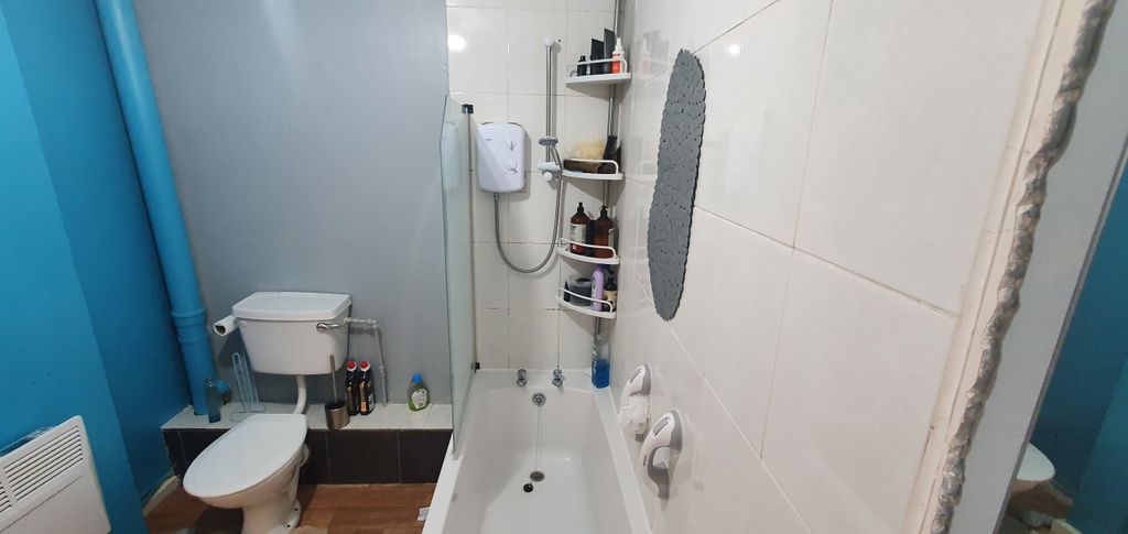 Additional image 7 of 3 bed flat for saleMeadowlea, Telford TF7