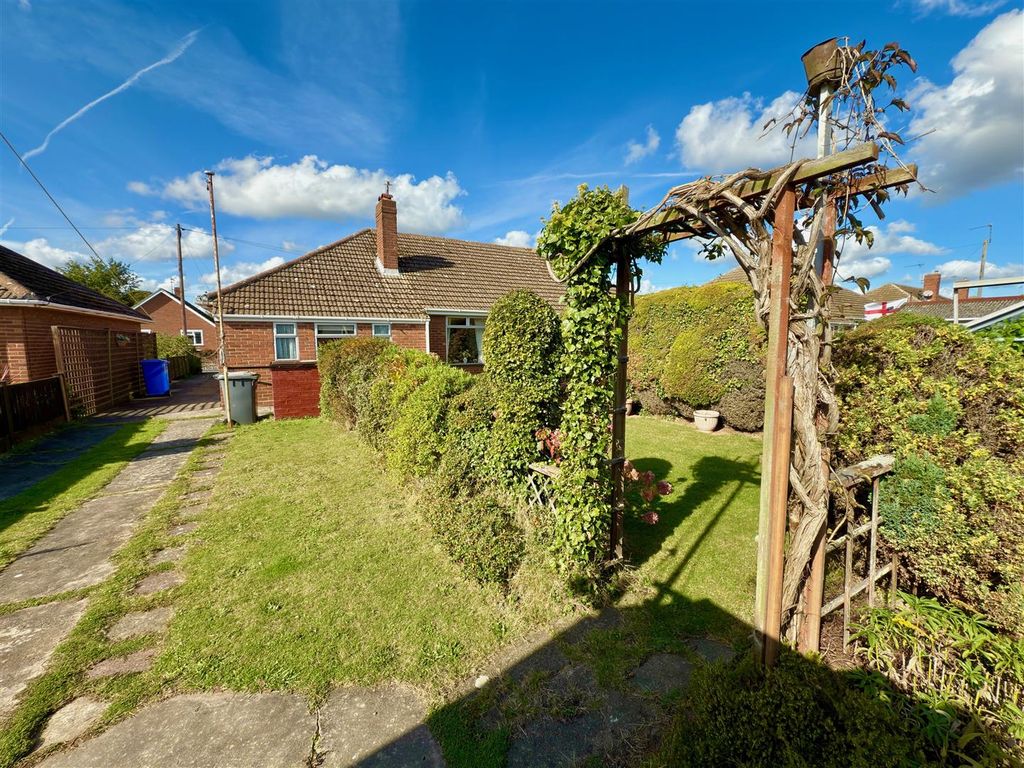 Property photo 2 of 12 Garden Back.Jpg