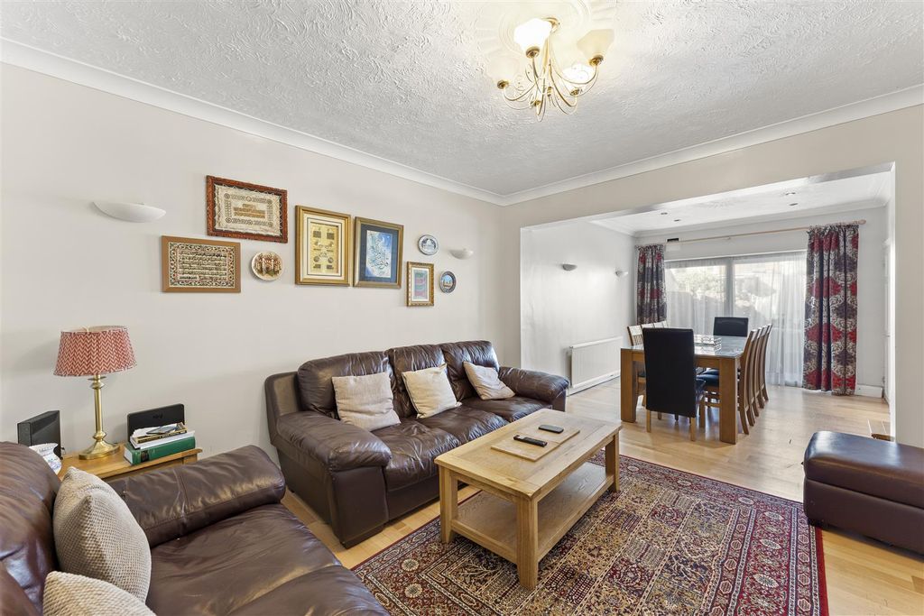 Property photo 3 of 20 Dsc06187.Jpg