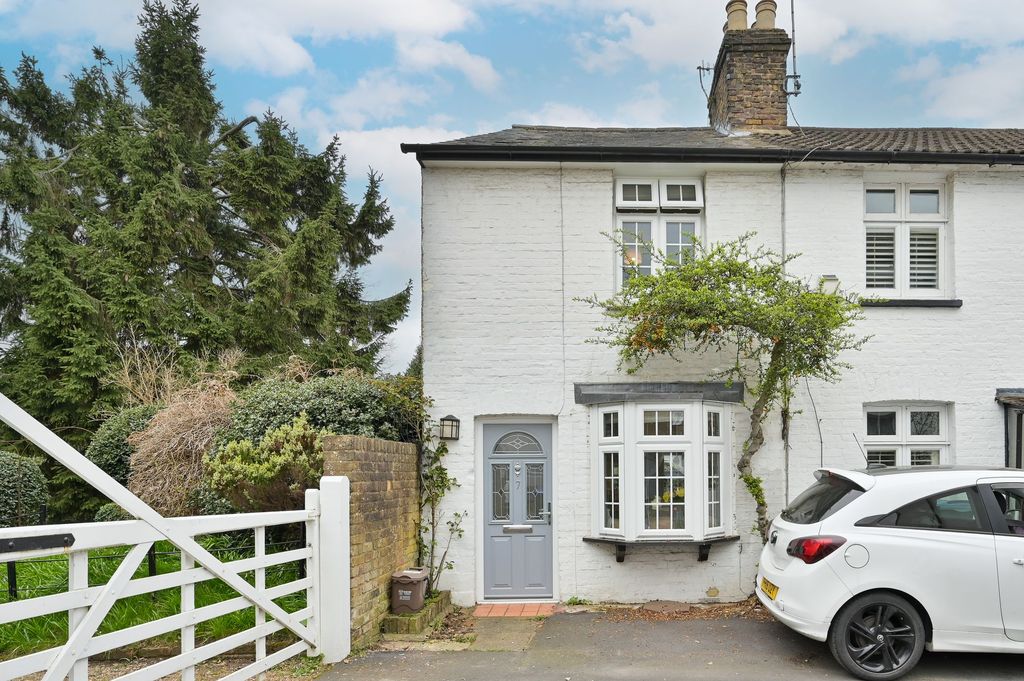 Property photo 1 of 17