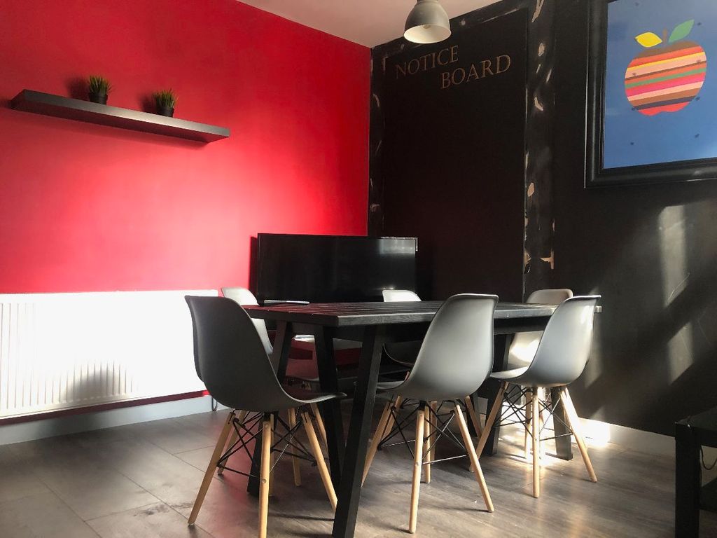 Property photo 3 of 3