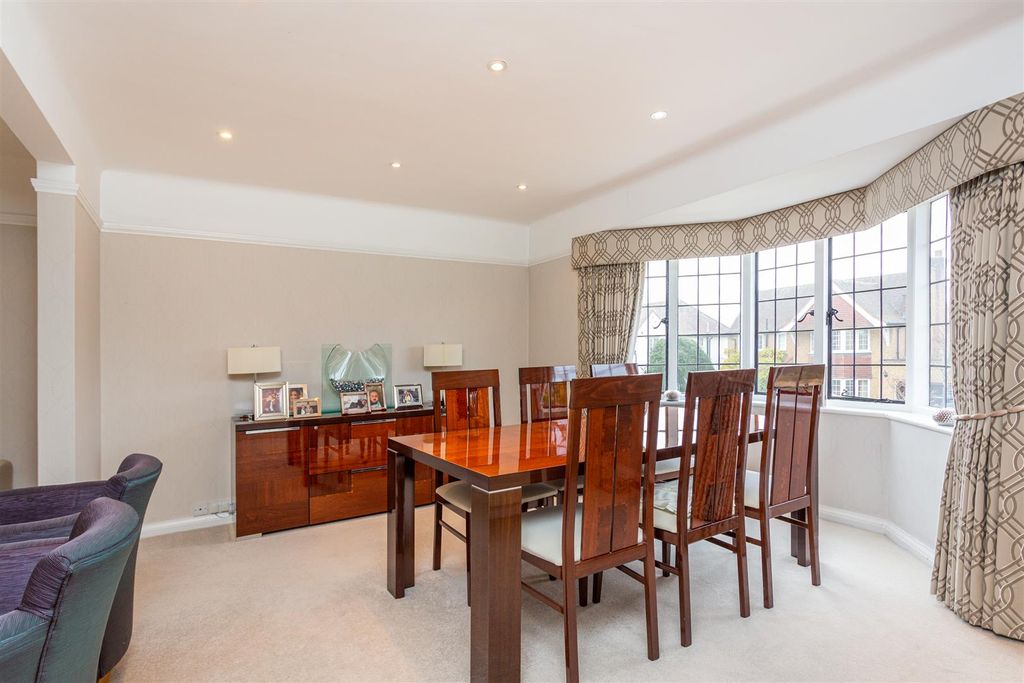 Property photo 3 of 14 Img_0005.Jpg