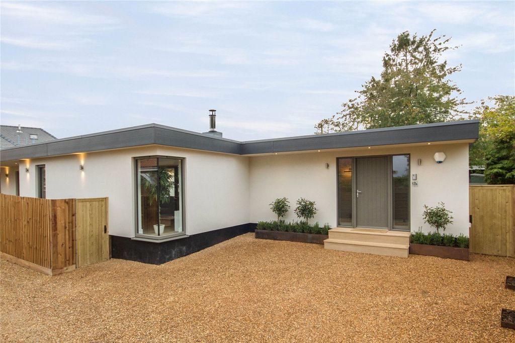 Property photo 1 of 11 Picture No. 21